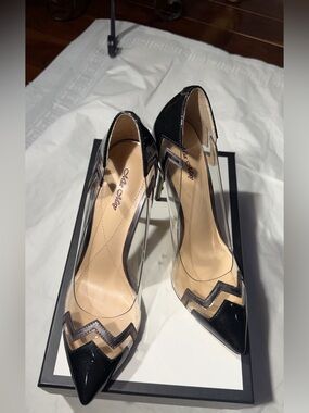 Chic Black Pointed Clear Pump with Chevron Accent